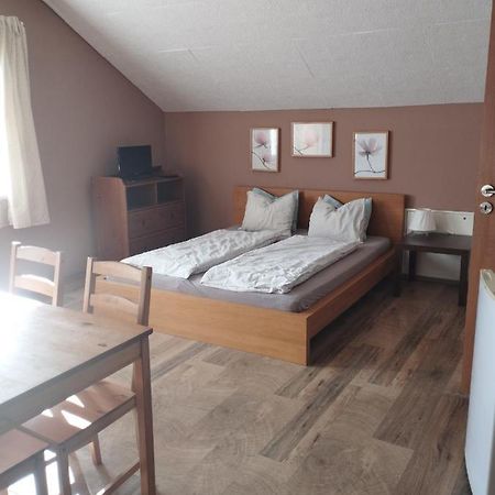 Apartmany Audy Mníšek pod Brdy Exteriör bild